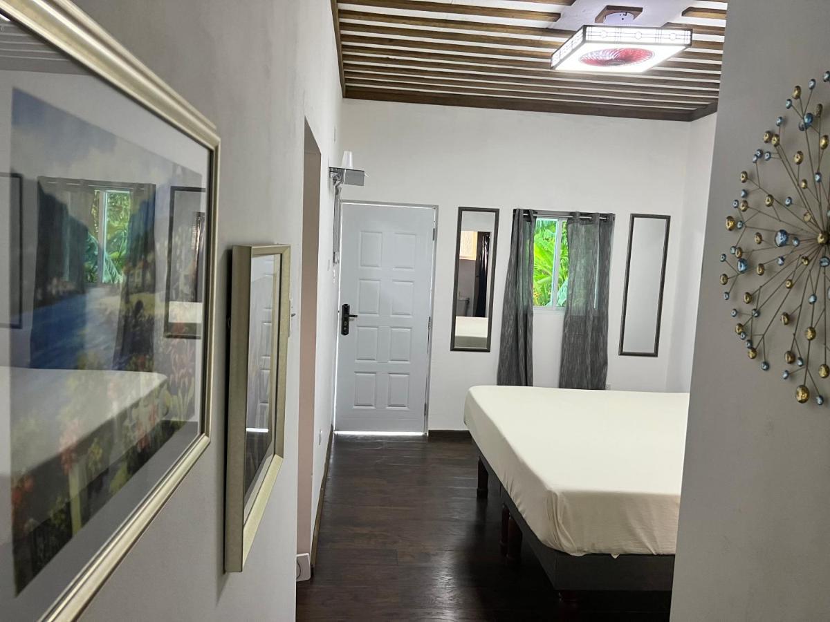 Jamaica Colors Hotel And Eco-Retreat 포트안토니오 외부 사진